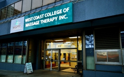 Коледж масажу West Coast